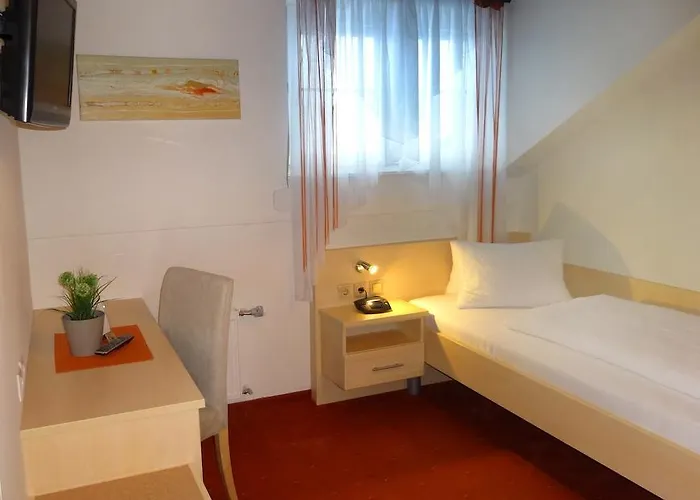 Konukevi Pension Scherwirt 3*